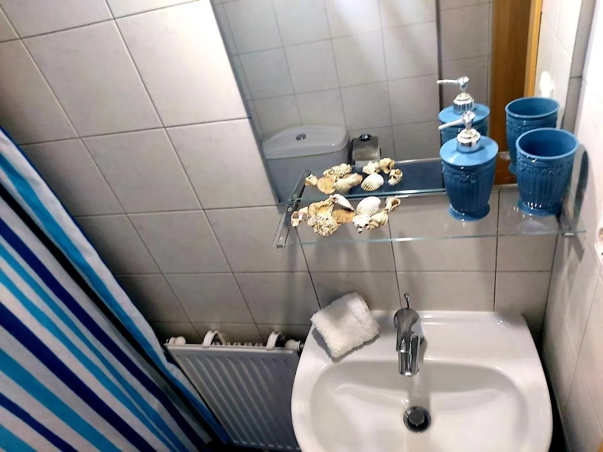 סלוניקי Smurfs' House